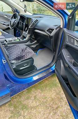 Внедорожник / Кроссовер Ford Edge 2022 в 
