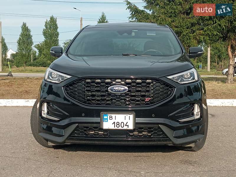 Внедорожник / Кроссовер Ford Edge 2019 в 