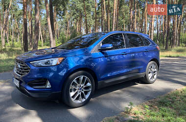 Внедорожник / Кроссовер Ford Edge 2019 в 
