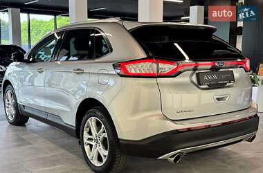 Внедорожник / Кроссовер Ford Edge 2018 в 