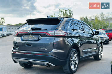 Внедорожник / Кроссовер Ford Edge 2015 в 