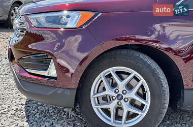 Внедорожник / Кроссовер Ford Edge 2022 в 