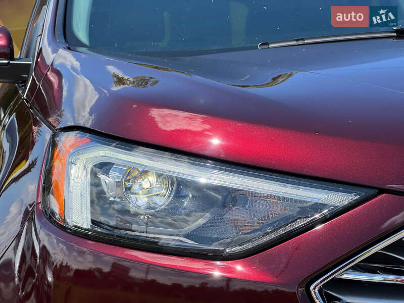 Внедорожник / Кроссовер Ford Edge 2022 в Стрые