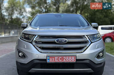 Внедорожник / Кроссовер Ford Edge 2017 в 