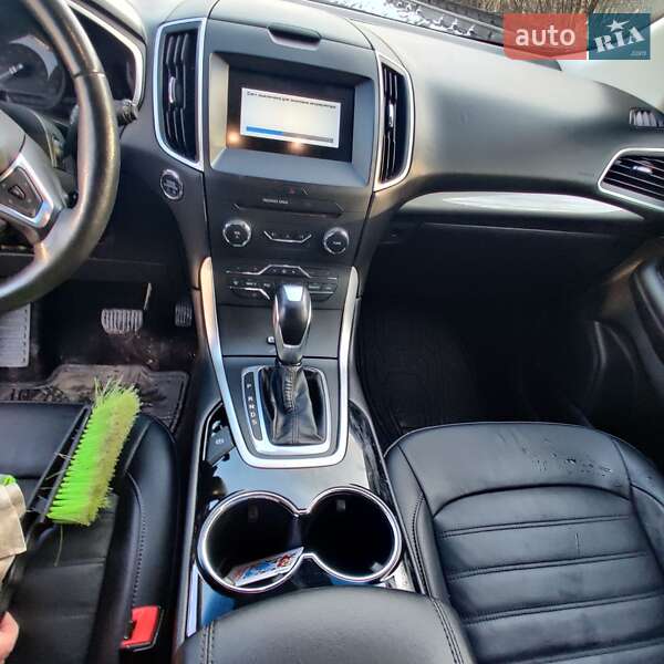 Внедорожник / Кроссовер Ford Edge 2016 в Ивано-Франковске фото 8 Внедорожник / Кроссовер Ford Edge 2016 в Ивано-Франковске