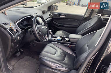 Внедорожник / Кроссовер Ford Edge 2016 в 