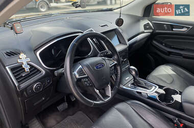 Внедорожник / Кроссовер Ford Edge 2016 в 