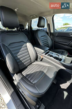 Внедорожник / Кроссовер Ford Edge 2022 в 
