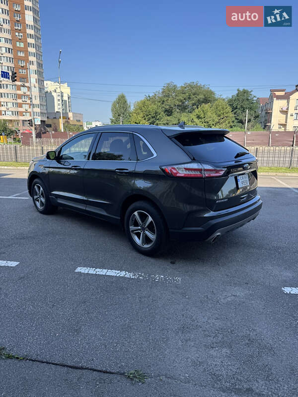 Внедорожник / Кроссовер Ford Edge 2019 в Киеве