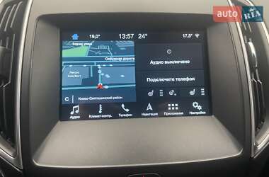 Внедорожник / Кроссовер Ford Edge 2016 в 