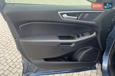 Внедорожник / Кроссовер Ford Edge 2019 в 