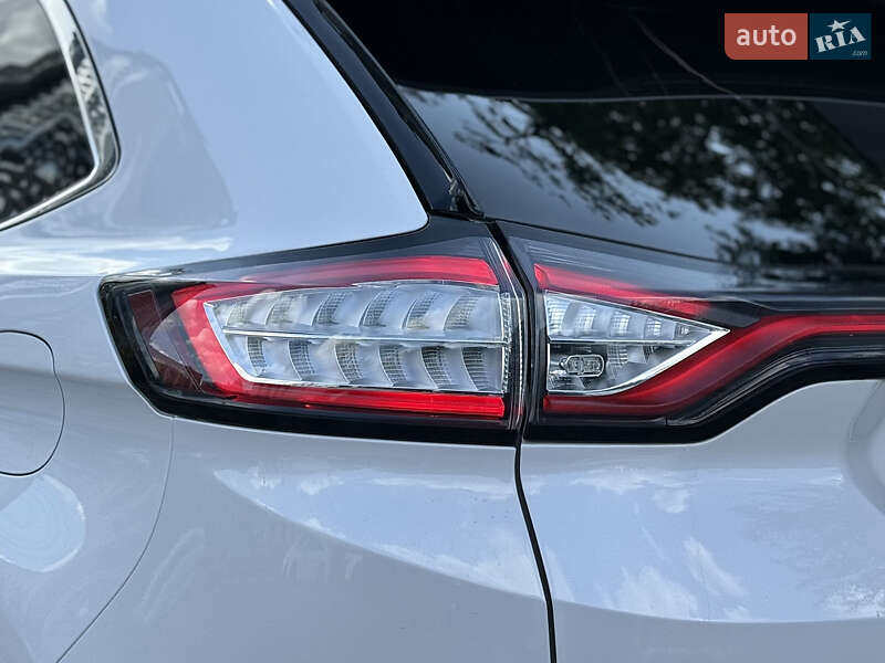 Внедорожник / Кроссовер Ford Edge 2017 в Киеве