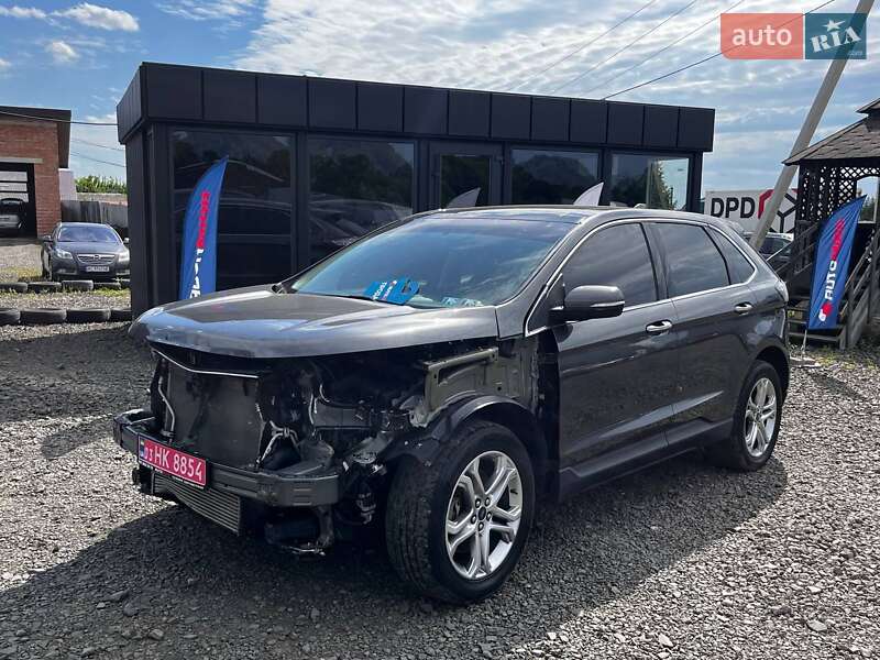 Внедорожник / Кроссовер Ford Edge 2018 в 