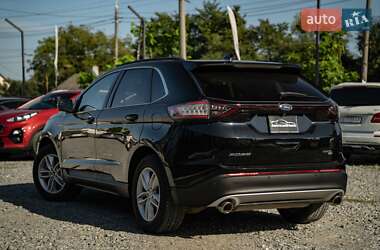 Внедорожник / Кроссовер Ford Edge 2018 в 