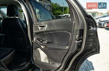 Внедорожник / Кроссовер Ford Edge 2018 в 