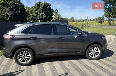 Внедорожник / Кроссовер Ford Edge 2015 в 