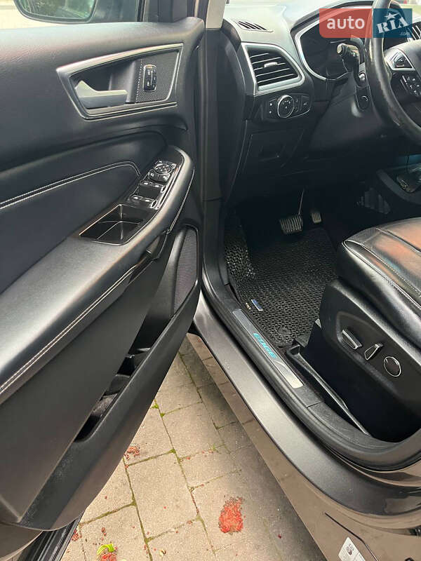 Внедорожник / Кроссовер Ford Edge 2017 в Львове