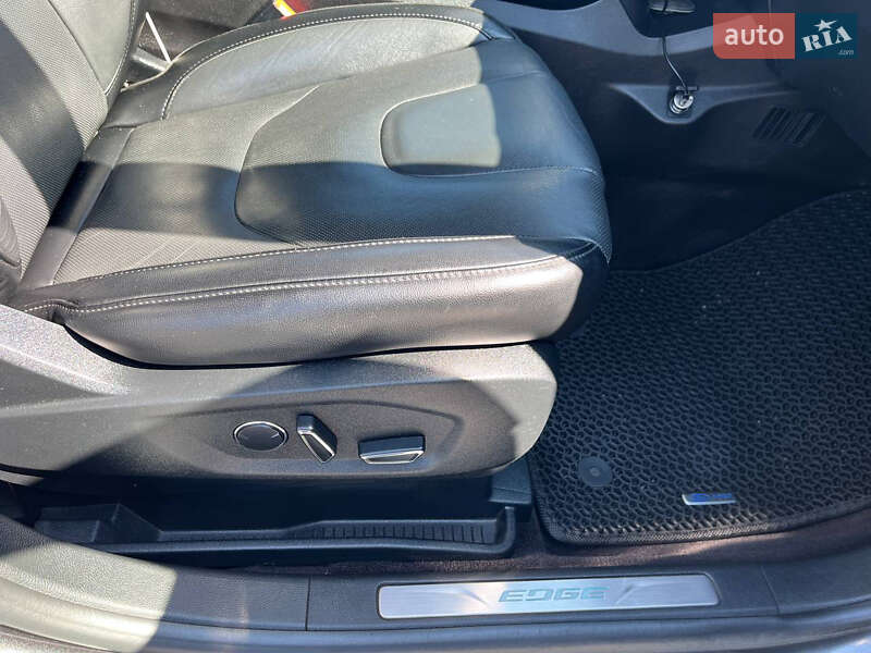 Внедорожник / Кроссовер Ford Edge 2017 в Львове