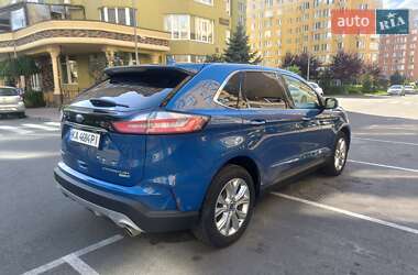 Позашляховик / Кросовер Ford Edge 2019 в 