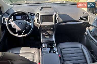 Внедорожник / Кроссовер Ford Edge 2019 в 