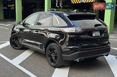 Внедорожник / Кроссовер Ford Edge 2017 в 