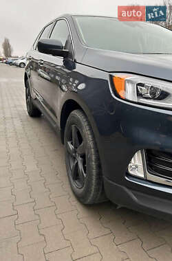 Внедорожник / Кроссовер Ford Edge 2022 в 
