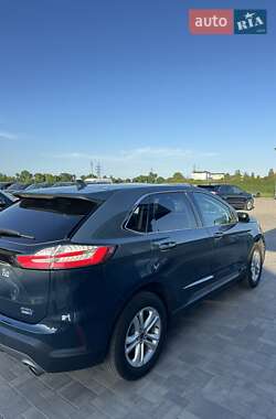 Внедорожник / Кроссовер Ford Edge 2019 в 