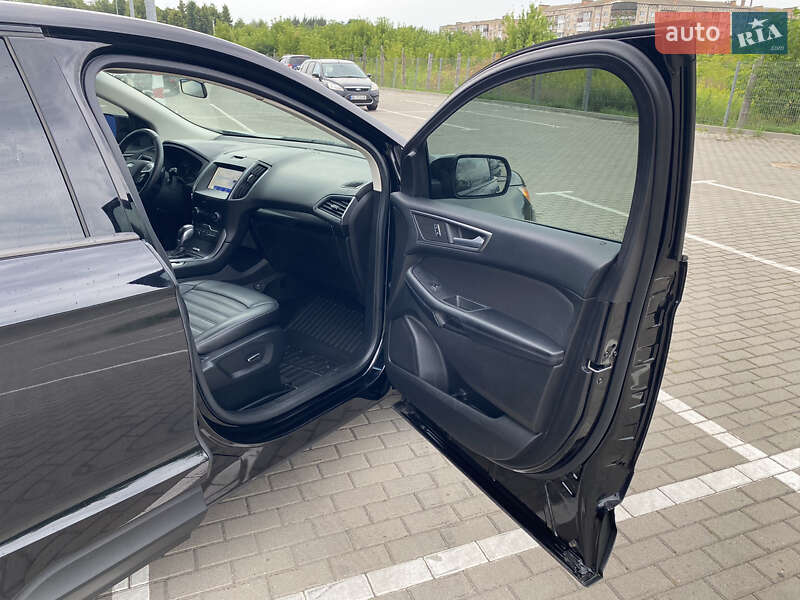 Внедорожник / Кроссовер Ford Edge 2016 в Дубно
