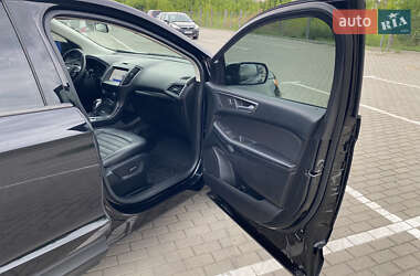 Внедорожник / Кроссовер Ford Edge 2016 в 