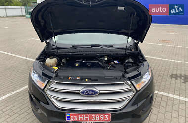 Внедорожник / Кроссовер Ford Edge 2016 в 