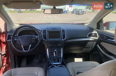 Внедорожник / Кроссовер Ford Edge 2016 в 
