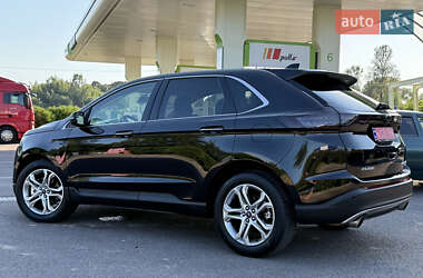 Внедорожник / Кроссовер Ford Edge 2018 в 