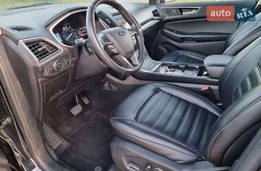 Внедорожник / Кроссовер Ford Edge 2019 в 