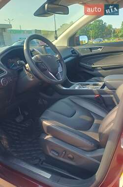 Внедорожник / Кроссовер Ford Edge 2022 в 
