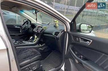 Внедорожник / Кроссовер Ford Edge 2016 в 