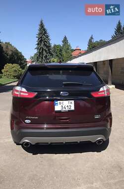 Внедорожник / Кроссовер Ford Edge 2018 в 