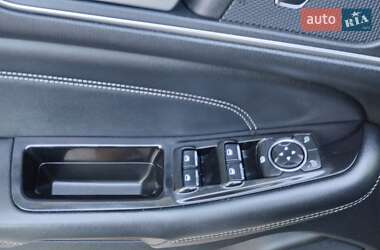 Внедорожник / Кроссовер Ford Edge 2016 в 