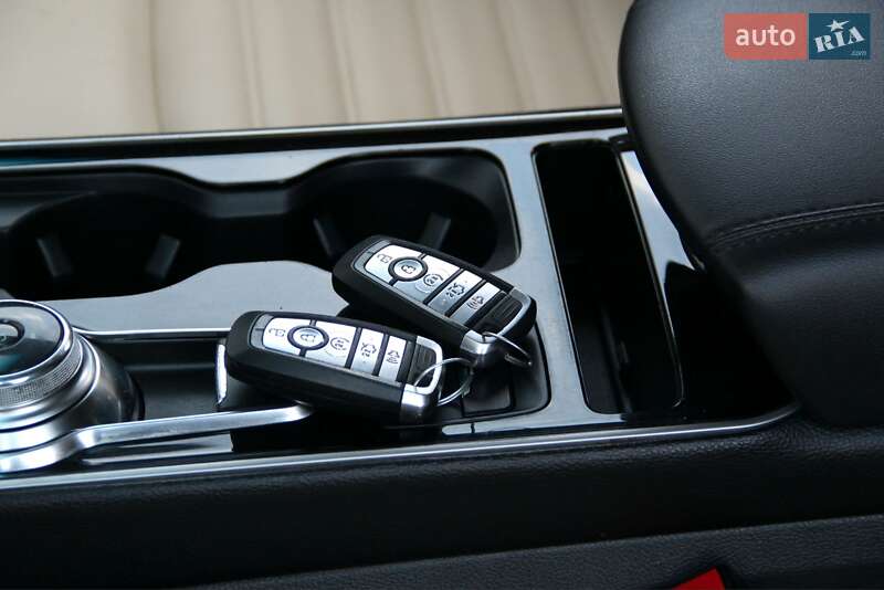 Позашляховик / Кросовер Ford Edge 2019 в Сарнах фото 35 Позашляховик / Кросовер Ford Edge 2019 в Сарнах