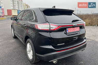 Внедорожник / Кроссовер Ford Edge 2017 в 
