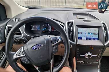 Внедорожник / Кроссовер Ford Edge 2020 в 