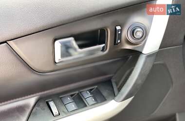 Внедорожник / Кроссовер Ford Edge 2012 в 