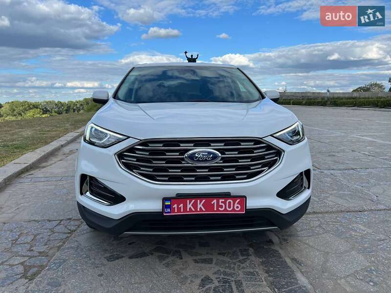 Внедорожник / Кроссовер Ford Edge 2022 в 