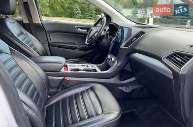 Внедорожник / Кроссовер Ford Edge 2022 в 