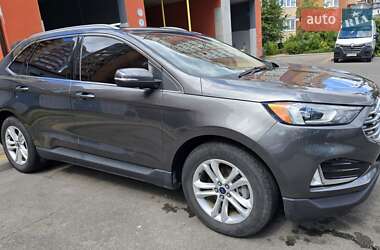 Внедорожник / Кроссовер Ford Edge 2020 в 