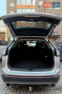 Внедорожник / Кроссовер Ford Edge 2016 в 