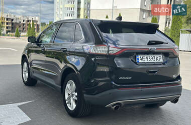Внедорожник / Кроссовер Ford Edge 2016 в 