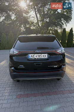 Внедорожник / Кроссовер Ford Edge 2017 в 