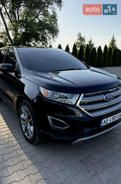 Внедорожник / Кроссовер Ford Edge 2017 в 