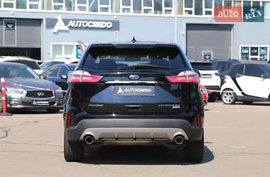 Внедорожник / Кроссовер Ford Edge 2018 в 