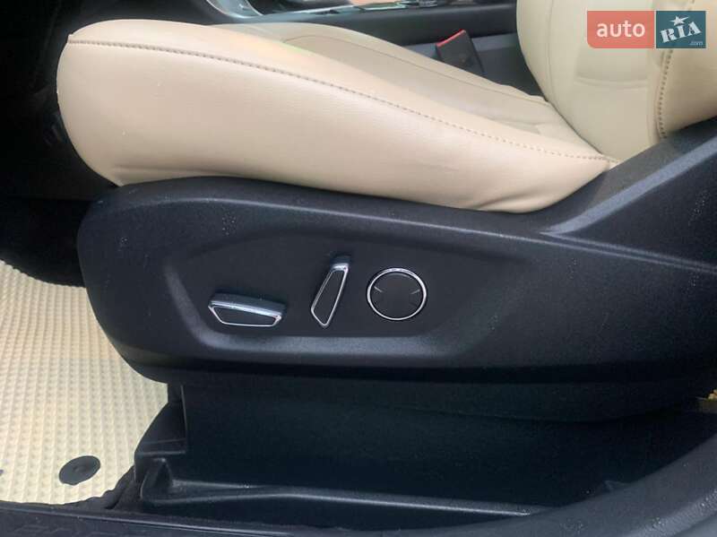 Внедорожник / Кроссовер Ford Edge 2015 в Львове